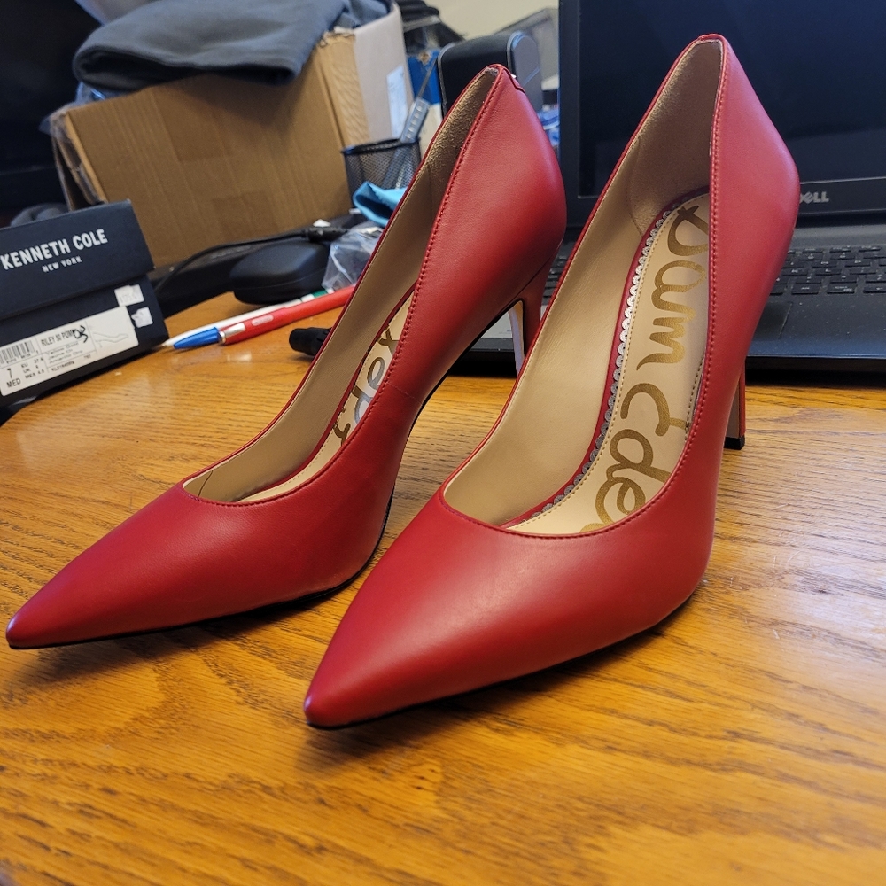 Ladies shoes